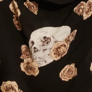 torrid Tops - Torrid tank top with skulls and roses torrid Tops - Torrid tank top with skulls and roses